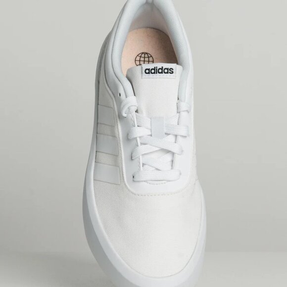 NWT ADIDAS Futurevulc Skateboarding Shoes - Size 10 (fits more like 10.5) - Picture 3 of 3